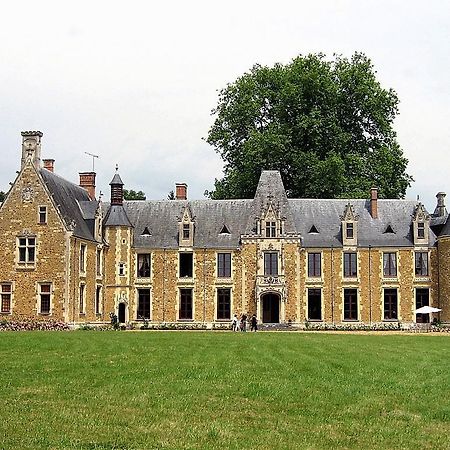 Chateau De Cheronne Bed and Breakfast Tuffé Exteriör bild